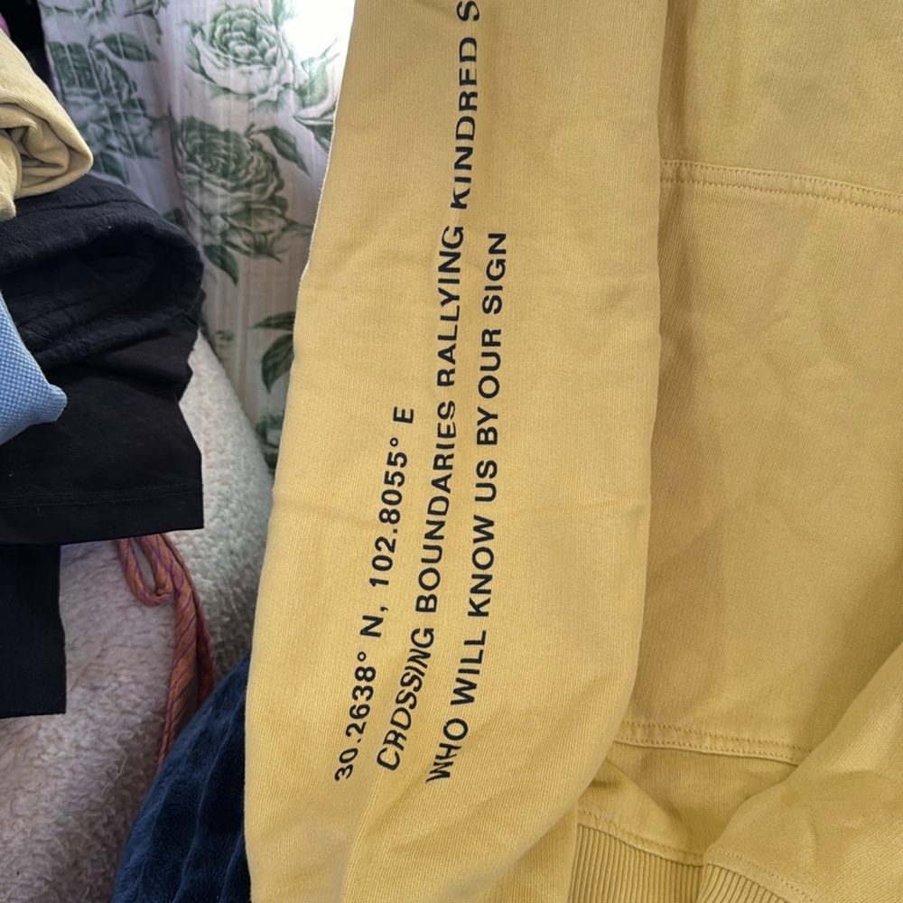 @dina_fiore Colorful Knit Shawl bundle - Picture 7 of 17